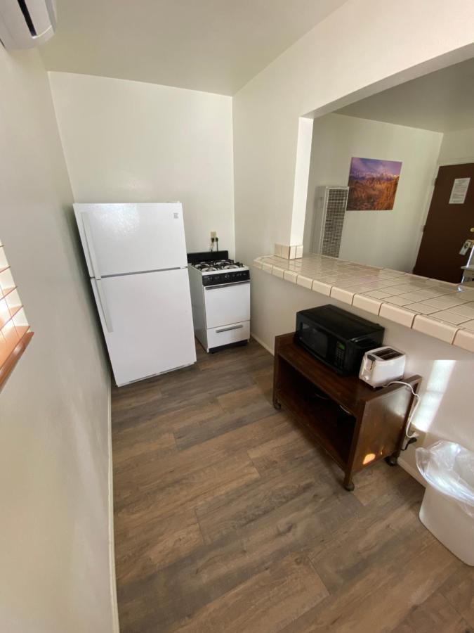 Bristlecone Motel 빅 파인 외부 사진